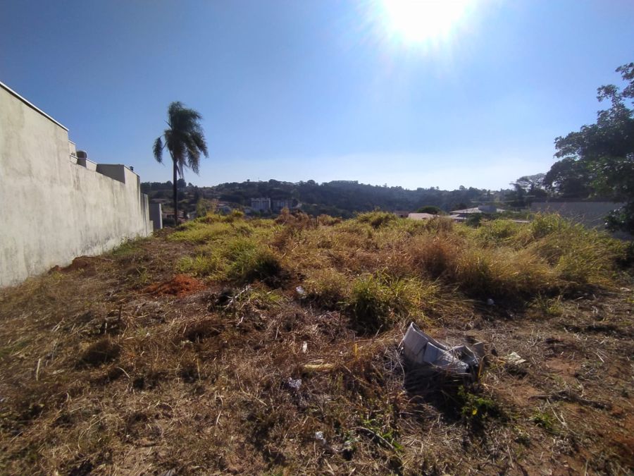 Terreno - Venda - . - Serra Negra - SP