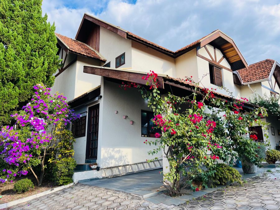 Casa em Condomnio - Venda - . - Serra Negra - SP