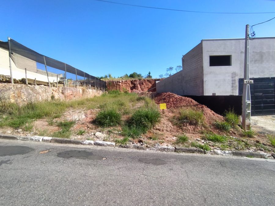 Terreno - Venda - Centro - Serra Negra - SP