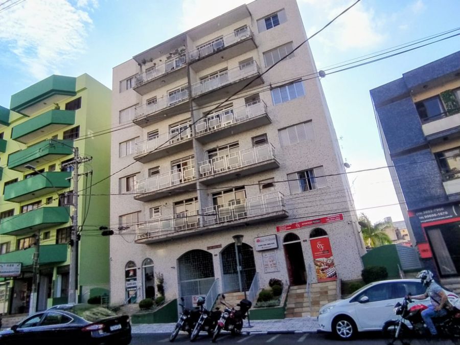 Apartamento - Venda - Centro - Serra Negra - SP