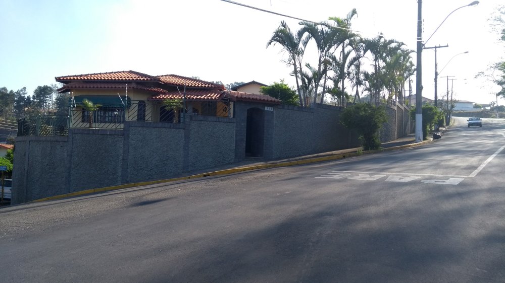 Casa Alto Padro - Venda - . - Serra Negra - SP