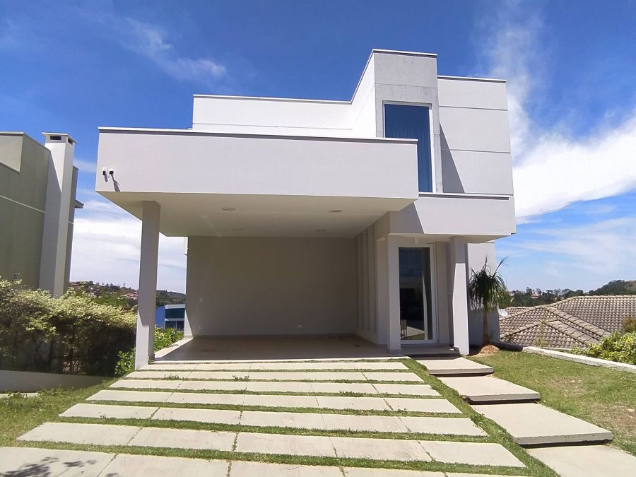 Casa Alto Padrão - Venda - . - Serra Negra - SP