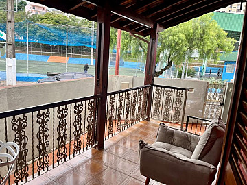 Espa�osa Casa em Serra Negra-SP